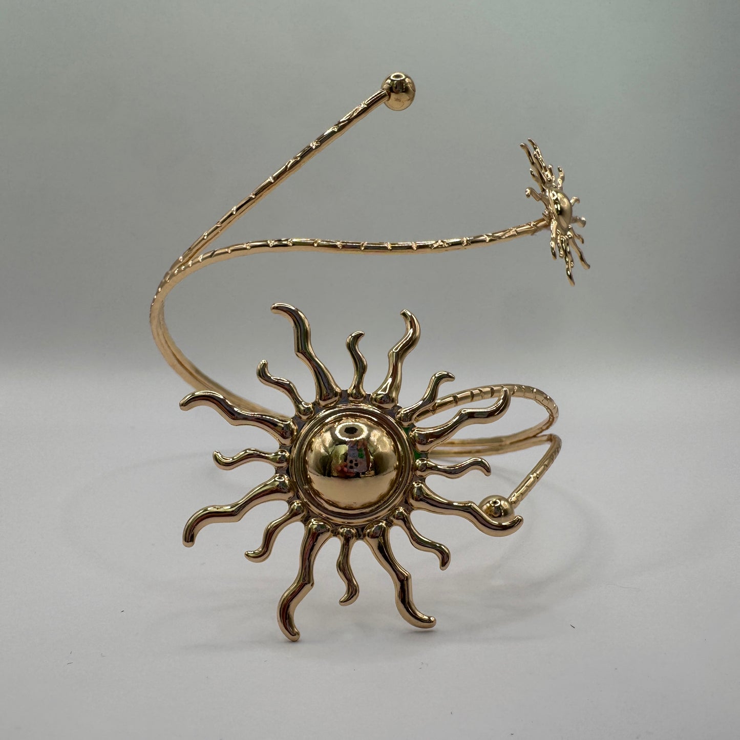 Swirl Sun Arm Cuff